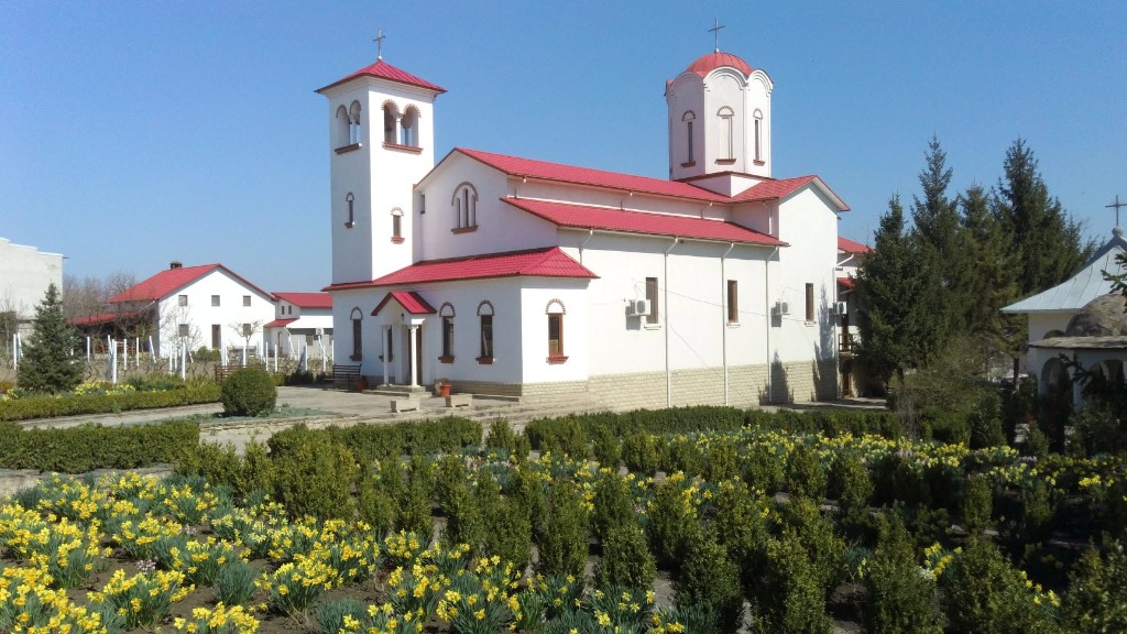 Biserica mare cu hramul „Buna Vestire”