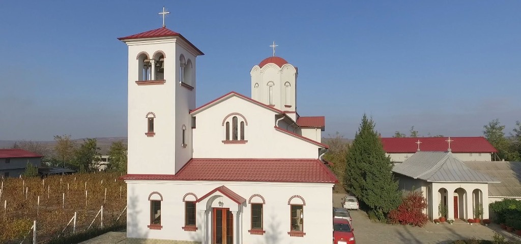 Mănăstirea Sfântul Mare Mucenic Iacov Persul — Sireți